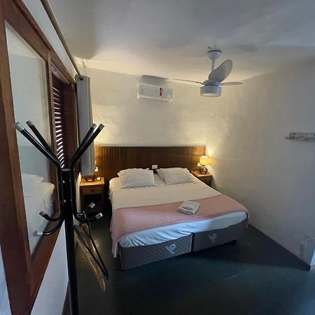 Apartamento Charmoso Com Vista Para O Mar Ilhabela Esterno foto